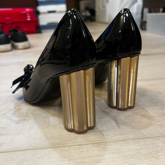 Salvatore Ferragamo Black Patent Bow Block Heel Pumps 7.5 – New w/ Dust Bag - Picture 4 of 6